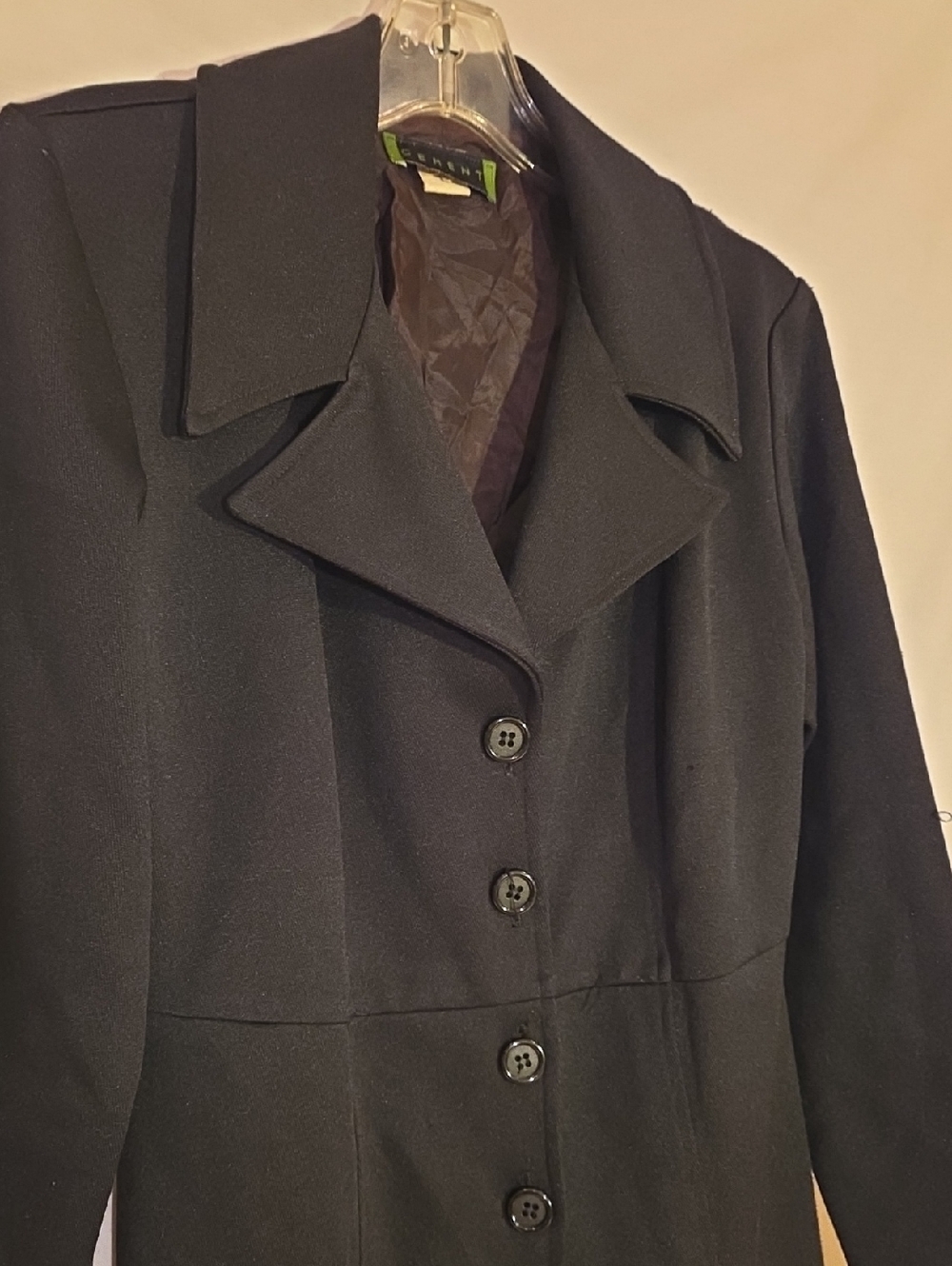 Long Black Button-Front Coat with Tailored Collar